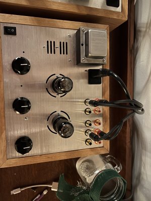 amp1.jpg