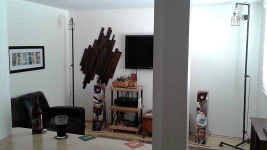 DEN.jpg