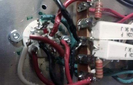 bh1 (800x515).jpg
