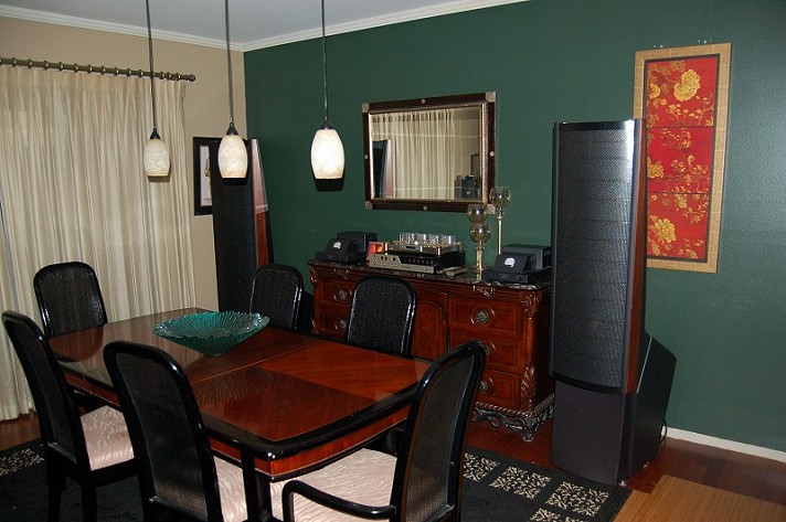 diningroom.jpg